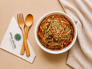 Crunchy Carrot Salad [220 Kcal]