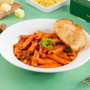 Penne Arrabbiata Pasta ( Red Sauce )