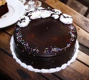 Royal Choco Delight Cake
