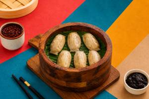 Cheesy Veg Momos