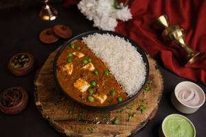 Mattar Paneer With Plain Rice
