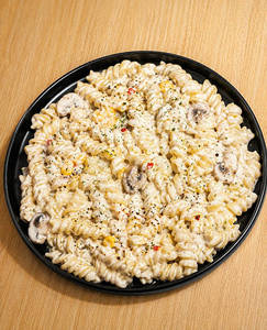 White Sauce Pasta