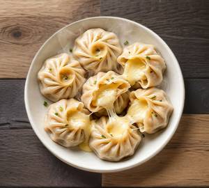 Steamed cheese momos