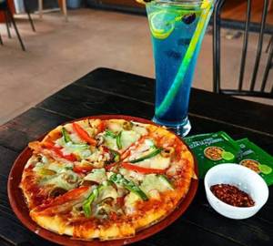 Any Pizza + Any Mojito / Ice Tea