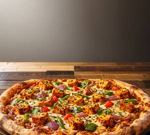 Chicken peri peri pizza