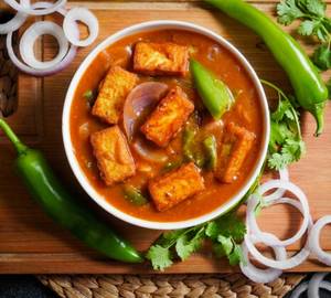 Chilli Paneer Gravy