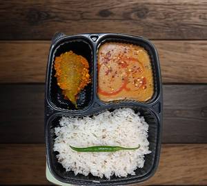 Arhar Dal Tadka With Paneer Karala & Rice