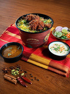 Chicken Drumsticks (2 Pcs) With Mandi Rice(half)