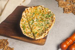 Veg Stuffed Naan