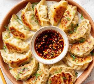 Paneer Pan Fry Momos [6Pieces]