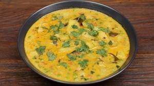 Potato Green Peas Masala