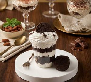 Oreo jar cake