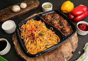 Chili Garlic Veg Noodles With Veg Manchurian Gravy