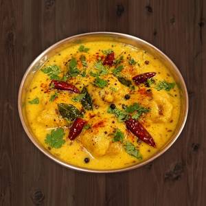 Rajasthani Pakode ki kadhi