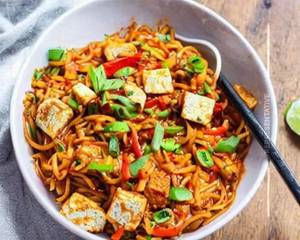 Paneer Chili Noodles