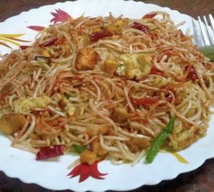 Egg Chicken Schezwan Hakka Chowmein