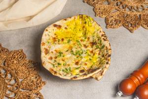 Paneer Stuffed Naan