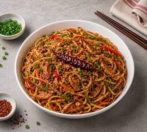 Chicken Chilly Garlic Noodles