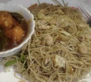 Mixed Chow With Chicken Manchurian [6 Pieces]