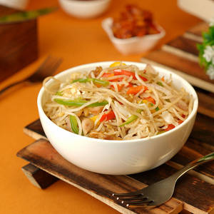 Chicken Hakka Noodles