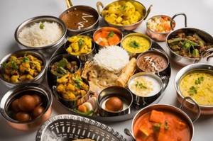 Kadai Paneer Desi Meal