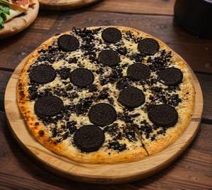 Chocolate oreo 10Inc Pizza