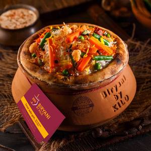 Veg Hyderabadi Dum Biryani | 1/2 Kg