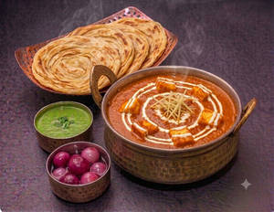 Paneer Butter Masala [full, 1 plate] With 4 Laccha Paratha