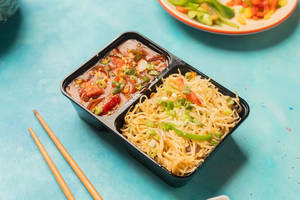 Paneer Chilli With Veg Noodles
