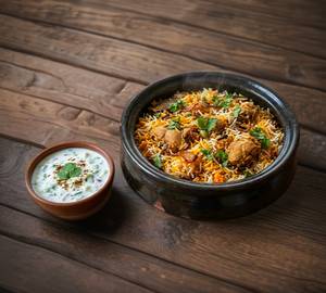 Chicken Bonless Biryani (Serve 4)