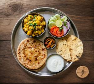 Aloo Gobhi & Tawa Paratha Combo