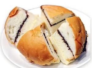 Just Butter And Gulkand