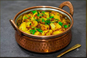 Aloo Jeera [serves 2, 500 ml]