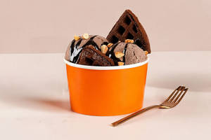 Rocky Road Waffle Sundae