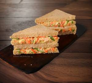 Coleslaw Sandwich