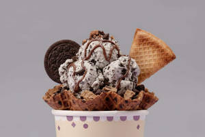 Cream & Cookie Sundae