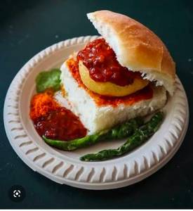 Schezwan Vada Pav