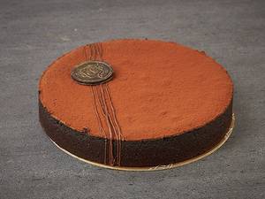 Intense 70% Chocolate Cake (600g)