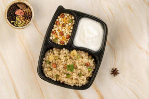 Sabudana Khichdi With Curd Meal