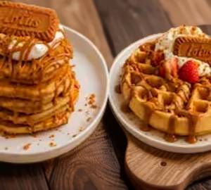 Lotus Biscoff Pancakes & Lotus Biscoff Waffles