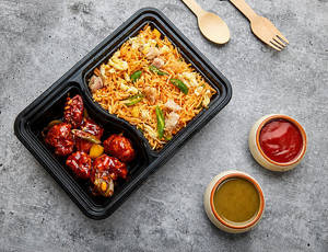 Szechuan Chicken Fried Rice + Chicken Manchurian Gravy