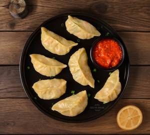 Veg Momos steam (8pc)