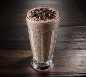 Classic Oreo Cookie Shake