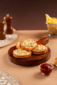 Cheese Garlic Jalepeno Garlic Bread