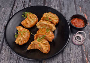 Fried Paneer Momos (5 Pc)