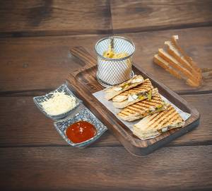 Paneer Tikka Sandwich