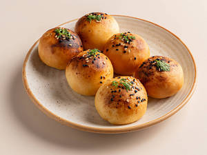 Mushroom Truffle Naan Buns