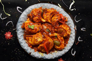Hot Garlic Cheese & Corn Momos (5 Pc)