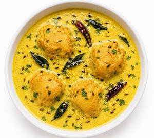 Kadi Pakoda
