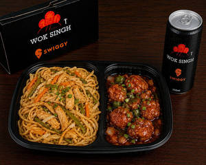 Hakka Noodle Chicken+chicken Manchurian+250 Ml Cold Drink